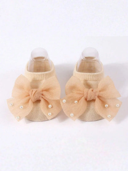 Soft Baby Bow with Pearl Embellishments Socks  Ideal for Birthday & Photos